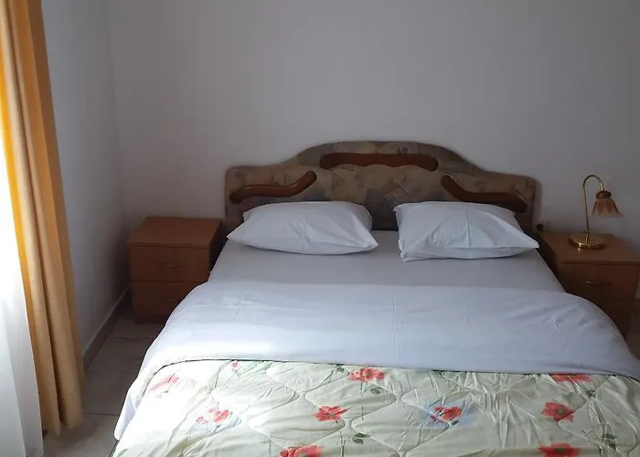 Apartments Sofranac
